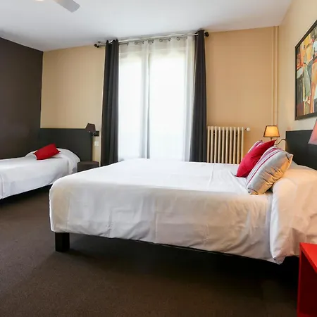Brit Hotel Terminus Angouleme Exterior photo