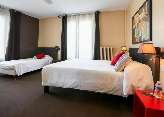 Brit Hotel Terminus
