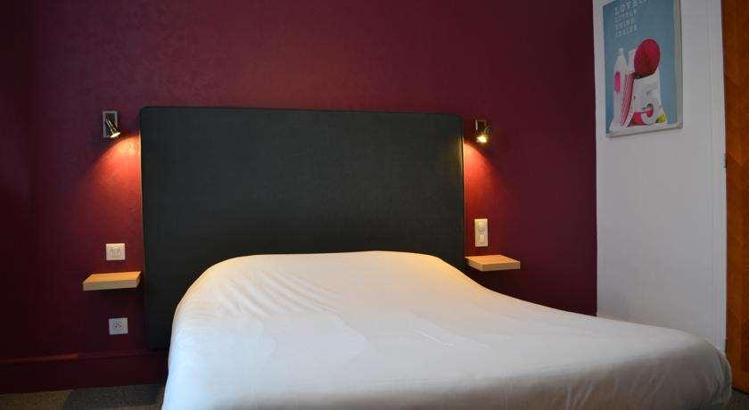 Brit Hotel Terminus 3*