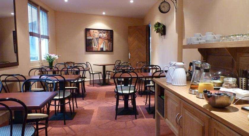 Brit Terminus Hotel 3*