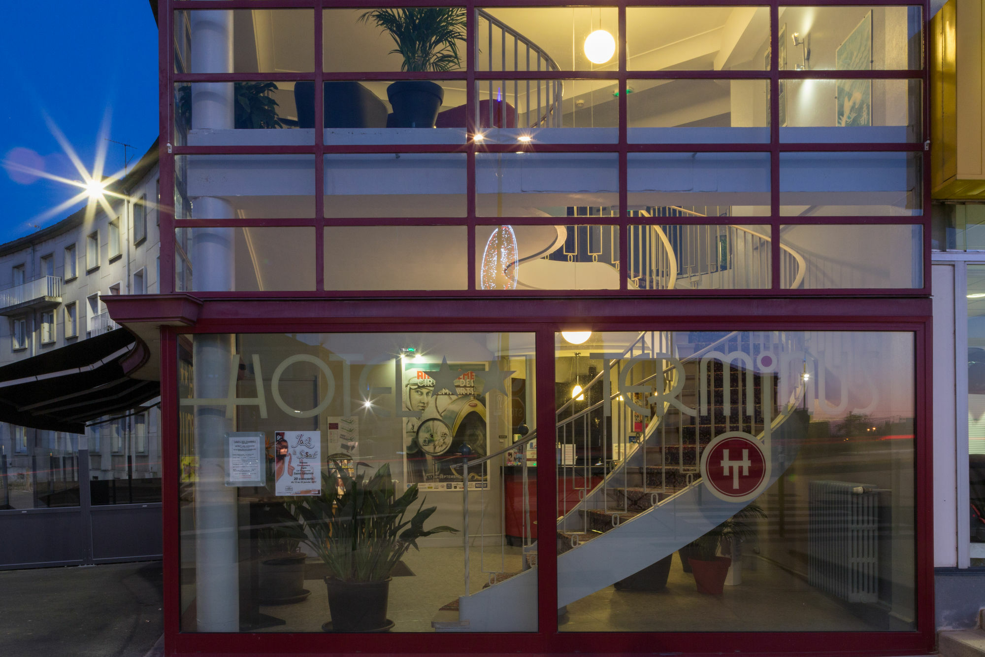 Brit Terminus Hotel 3*